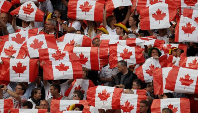 Median Entry Wage Peaked In 2018 For Immigrants In Canada