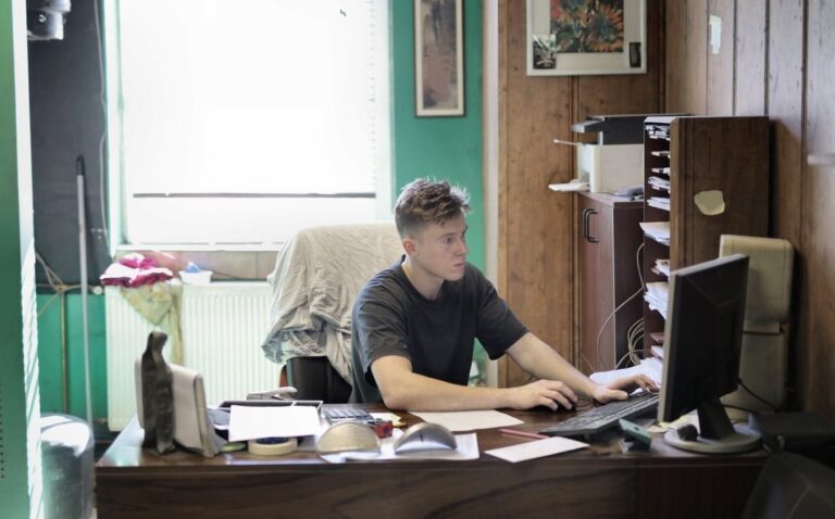 Saskatchewan Issues Invitations To 299 Express Entry Candidates